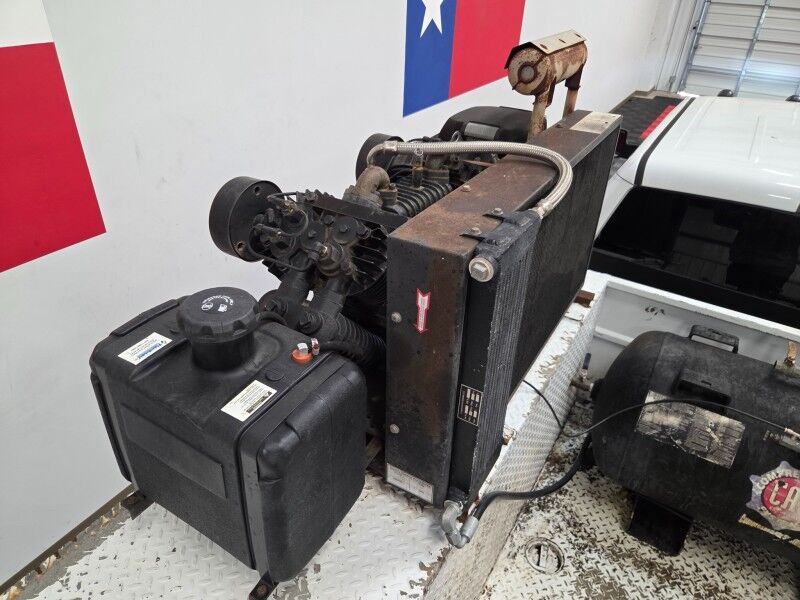 2018 Ram 5500 4WD 6,000lb Crane 6.7L Diesel Aisin Transmission FREE WARRANTY Arlington TX
