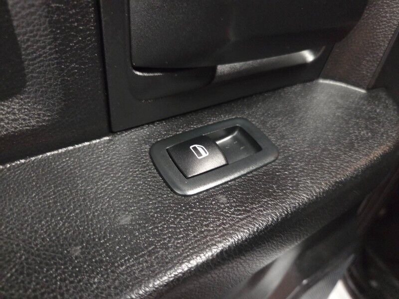 2018 Ram 5500 4WD 6,000lb Crane 6.7L Diesel Aisin Transmission FREE WARRANTY Arlington TX