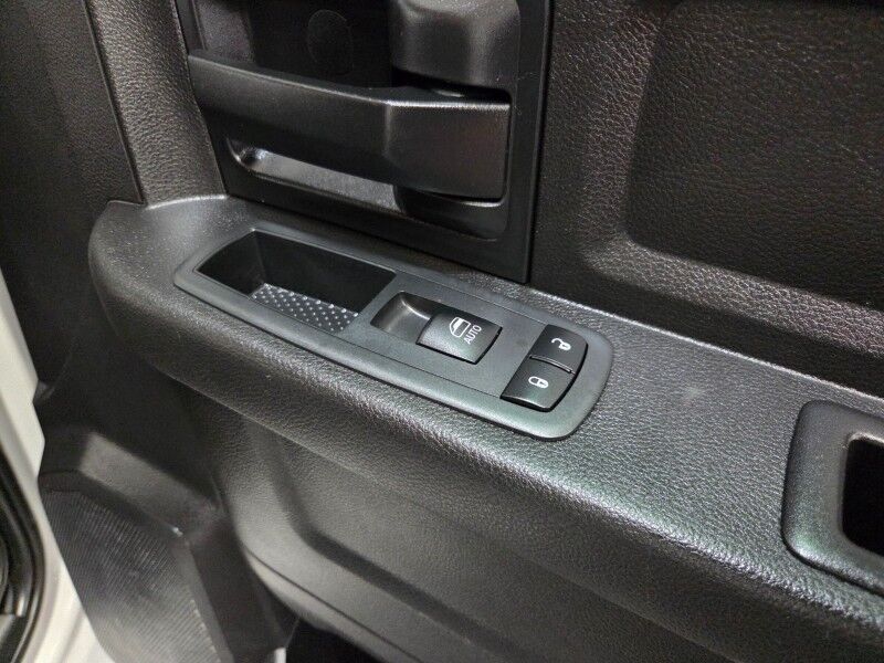 2018 Ram 5500 4WD 6,000lb Crane 6.7L Diesel Aisin Transmission FREE WARRANTY Arlington TX