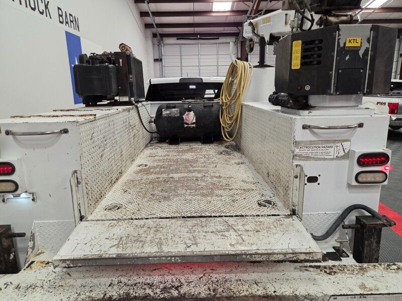 2018 Ram 5500 4WD 6,000lb Crane 6.7L Diesel Aisin Transmission FREE WARRANTY Arlington TX