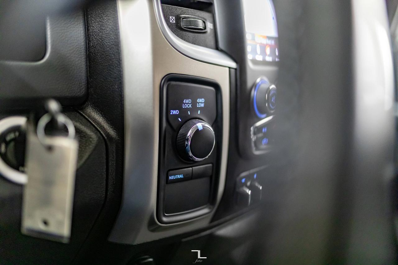 2018 Ram 5500 4x4 Crew Cab SLT Diesel Dually Deck Red Deer AB