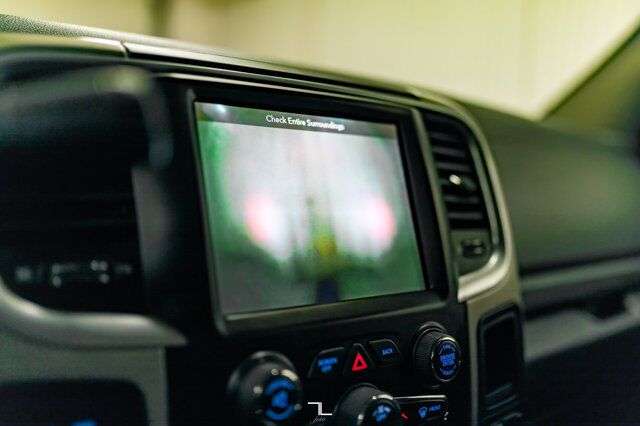 2018 Ram 5500 4x4 Crew Cab SLT Diesel Dually Deck Red Deer AB