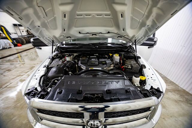 2018 Ram 5500 4x4 Crew Cab SLT Diesel Dually Deck Red Deer AB