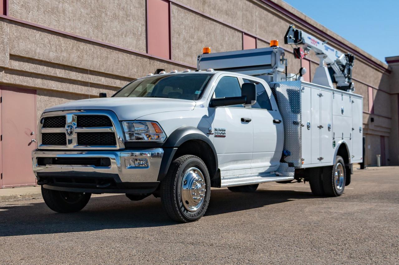 2018 Ram 5500 4x4 Crew Cab SLT Mechanic Box Diesel Aisin Red Deer AB