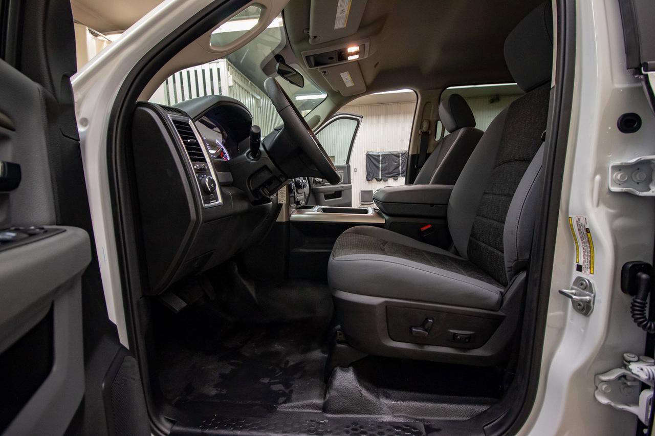 2018 Ram 5500 4x4 Crew Cab SLT Picker Diesel AISIN Red Deer AB