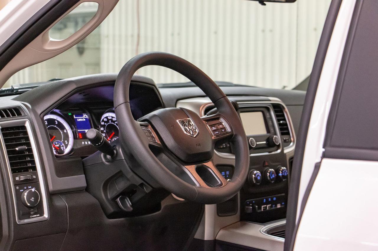 2018 Ram 5500 4x4 Crew Cab SLT Picker Diesel AISIN Red Deer AB