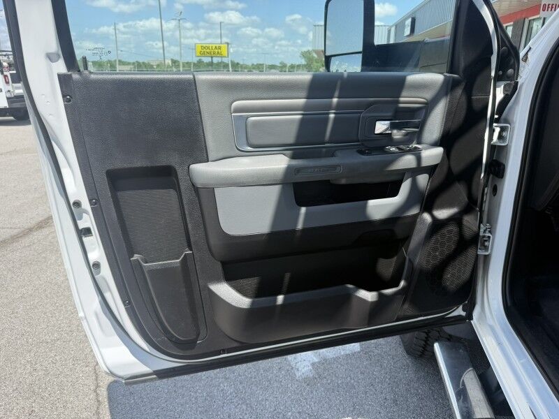 2018 Ram 5500 4x4 Diesel Stake Flatbed w/ Lift Tradesman Collinsville OK