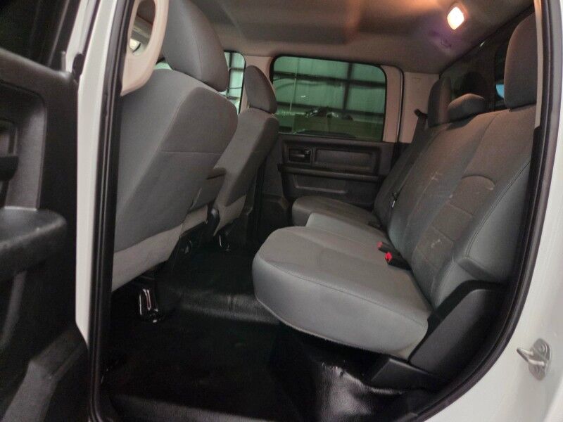 2018 Ram 5500 Chassis Cab Tradesman 4WD 6.7L Diesel AISIN Flatbed Dually Gooseneck Arlington TX