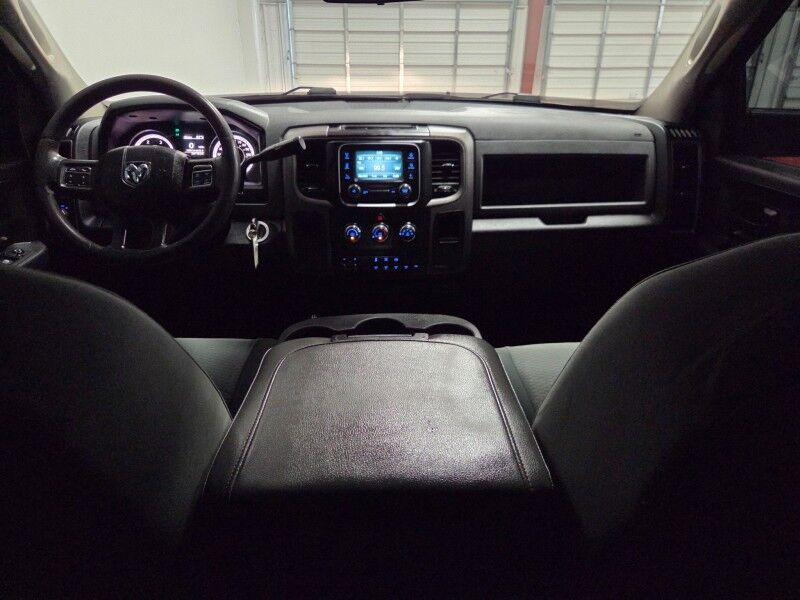 2018 Ram 5500 Chassis Cab Tradesman 4WD 6.7L Diesel AISIN Flatbed Dually Gooseneck Arlington TX