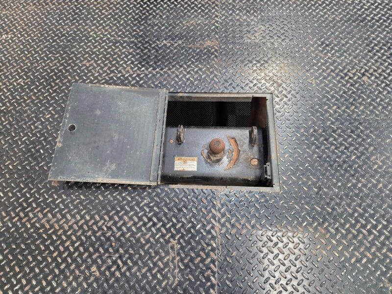 2018 Ram 5500 Tradesman 2WD Flatbed Dually 6.7L Diesel AISIN Transmission FREE WARRANTY Call (682)587-6288 Arlington TX