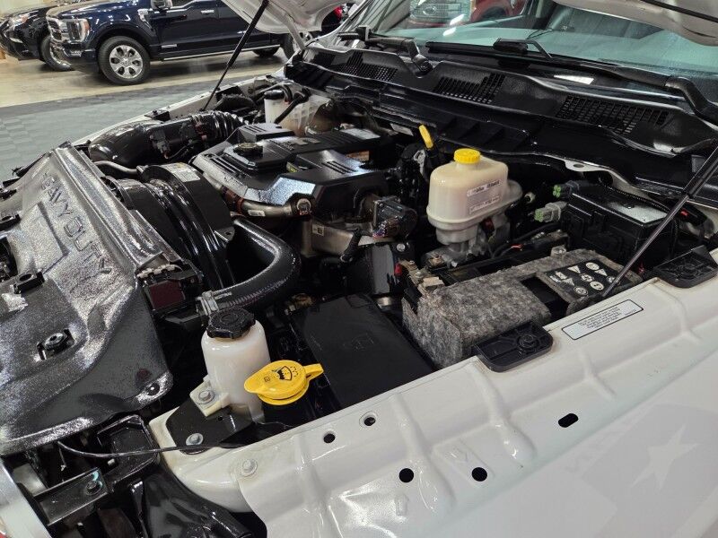 2018 Ram 5500 Tradesman 2WD Flatbed Dually 6.7L Diesel AISIN Transmission FREE WARRANTY Arlington TX