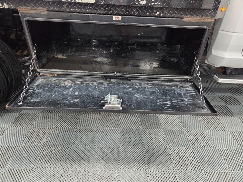 2018 Ram 5500 Tradesman 2WD Flatbed Dually 6.7L Diesel AISIN Transmission FREE WARRANTY Arlington TX