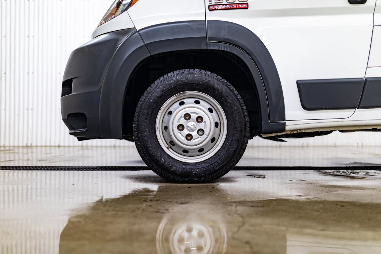 2018 Ram ProMaster 1500 Low Roof Cargo Van BCam Red Deer AB