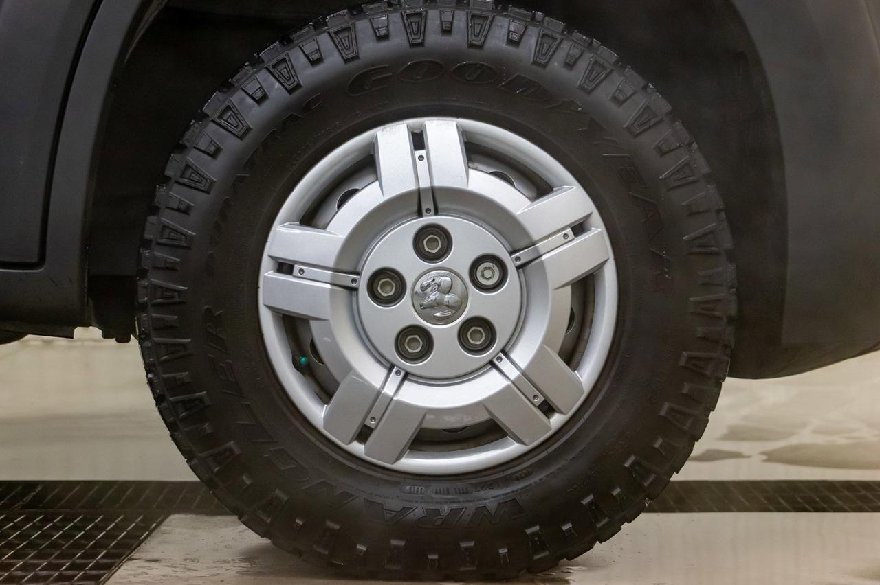 2018 Ram ProMaster 2500 High Roof Cargo Van BCam Red Deer AB