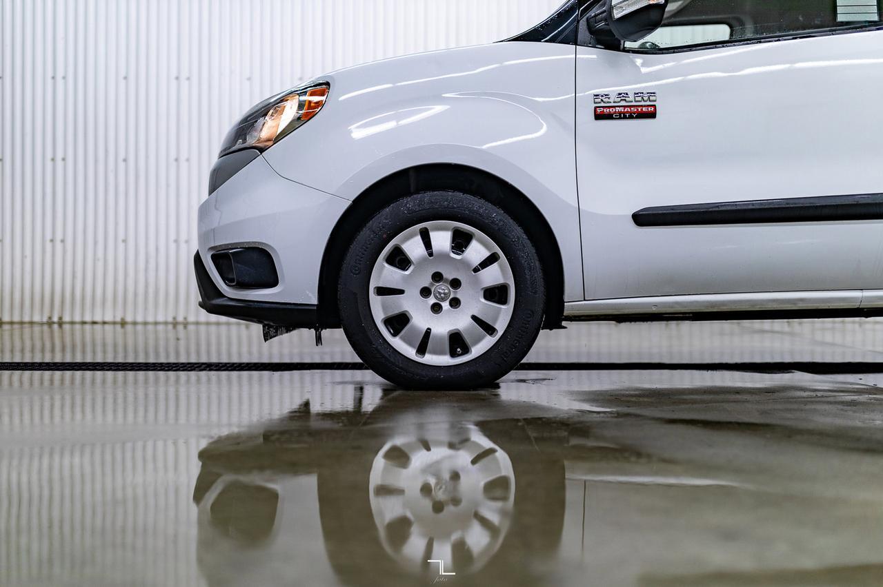 2018 Ram ProMaster City SLT Cargo Van BCam Red Deer AB