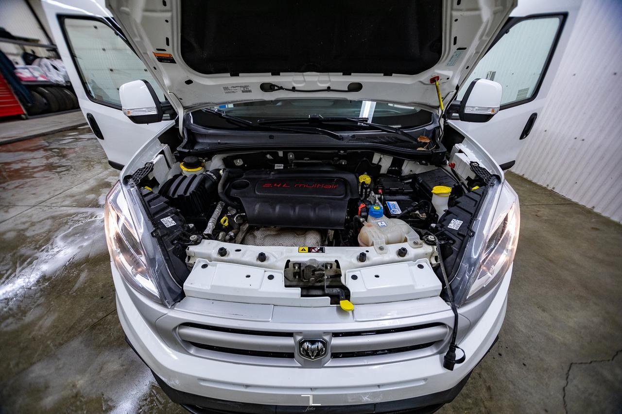 2018 Ram ProMaster City SLT Cargo Van BCam Red Deer AB