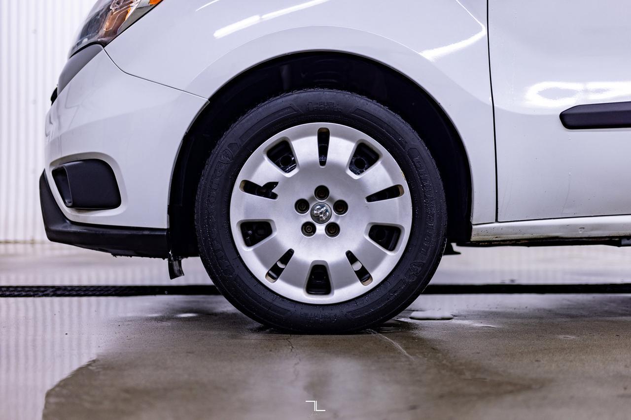 2018 Ram ProMaster City SLT Cargo Van BCam Red Deer AB