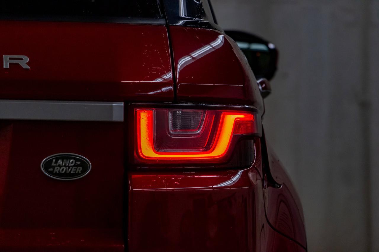 2018 Range Rover Evoque AWD HSE Leather Roof Nav BCam Red Deer AB