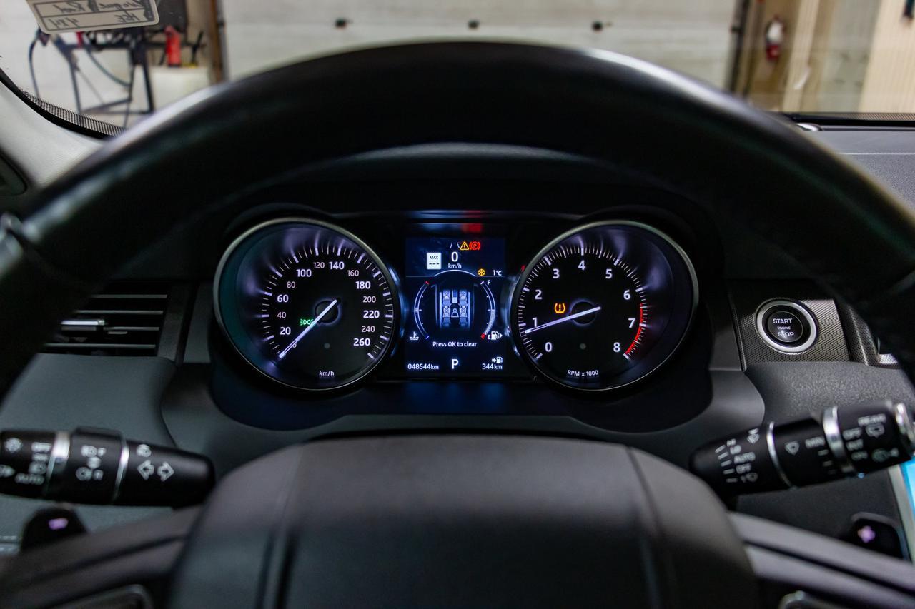 2018 Range Rover Evoque AWD HSE Leather Roof Nav BCam Red Deer AB
