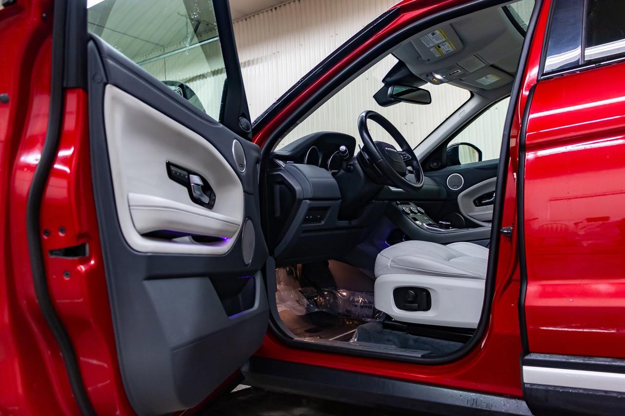 2018 Range Rover Evoque AWD HSE Leather Roof Nav BCam Red Deer AB