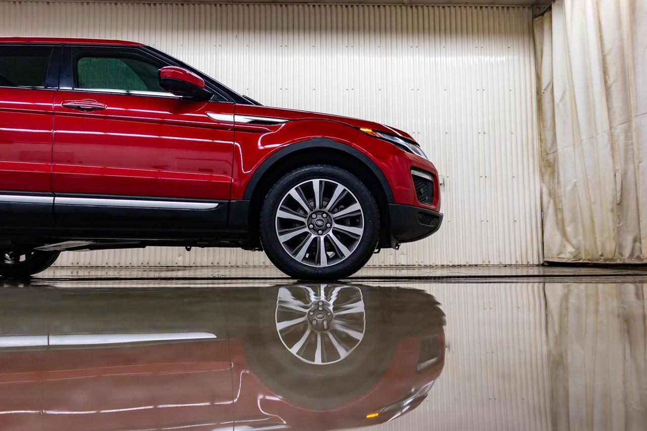 2018 Range Rover Evoque AWD HSE Leather Roof Nav BCam Red Deer AB