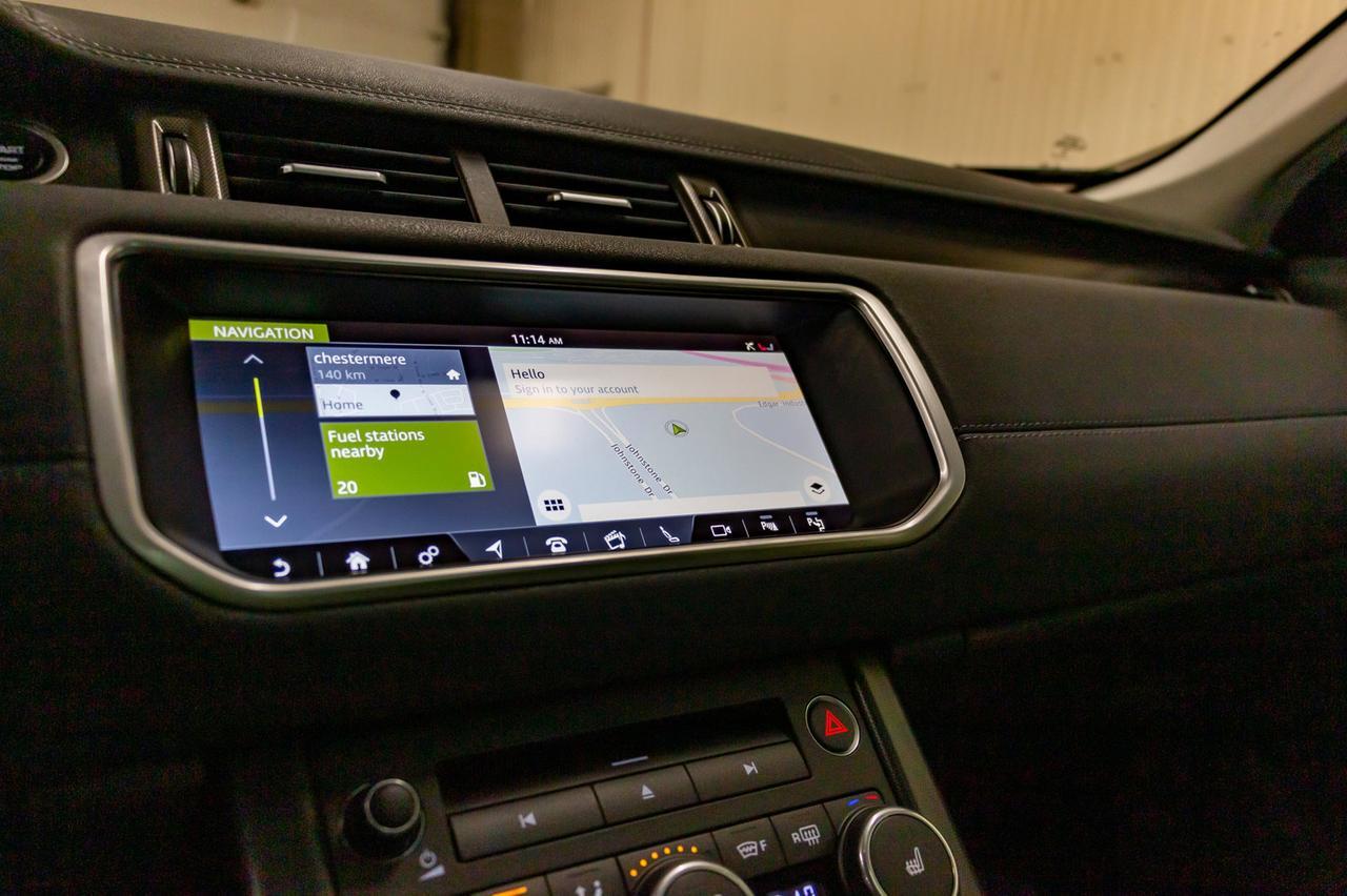 2018 Range Rover Evoque AWD HSE Leather Roof Nav BCam Red Deer AB