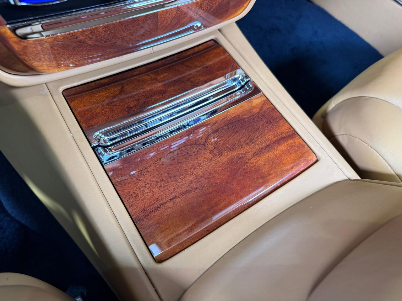 2018 Rolls-Royce Phantom Extended Wheelbase Bespoke audio, Bespoke Gallery, shooting star headliner AND MUCH MORE!!! Fort Lauderdale FL