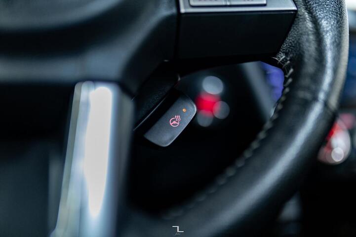 2018 Subaru Forester AWD Limited Leather Roof Nav BCam Red Deer AB 2018 Subaru Forester AWD Limited Leather Roof Nav BCam Red Deer AB