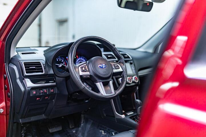 2018 Subaru Forester AWD Limited Leather Roof Nav BCam Red Deer AB 2018 Subaru Forester AWD Limited Leather Roof Nav BCam Red Deer AB