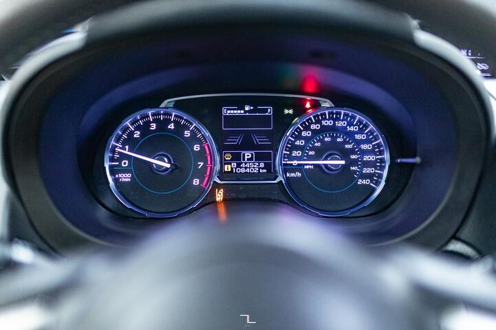 2018 Subaru Forester AWD Limited Leather Roof Nav BCam Red Deer AB 2018 Subaru Forester AWD Limited Leather Roof Nav BCam Red Deer AB