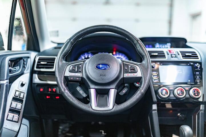 2018 Subaru Forester AWD Limited Leather Roof Nav BCam Red Deer AB 2018 Subaru Forester AWD Limited Leather Roof Nav BCam Red Deer AB