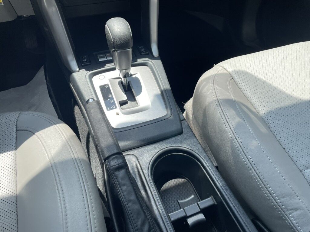 2018 Subaru Forester Limited~CLEAN CARFAX~ONLINE FINANCE~BLUETOOH~CRUISE CONTROL~PANORAMIC MOONROOF / SUNROOF~REARVIEW CAMERA Sarasota FL
