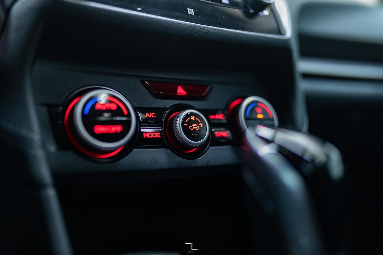 2018 Subaru Impreza AWD Sport-Tech Hatchback Leather Roof Nav BCam Red Deer AB