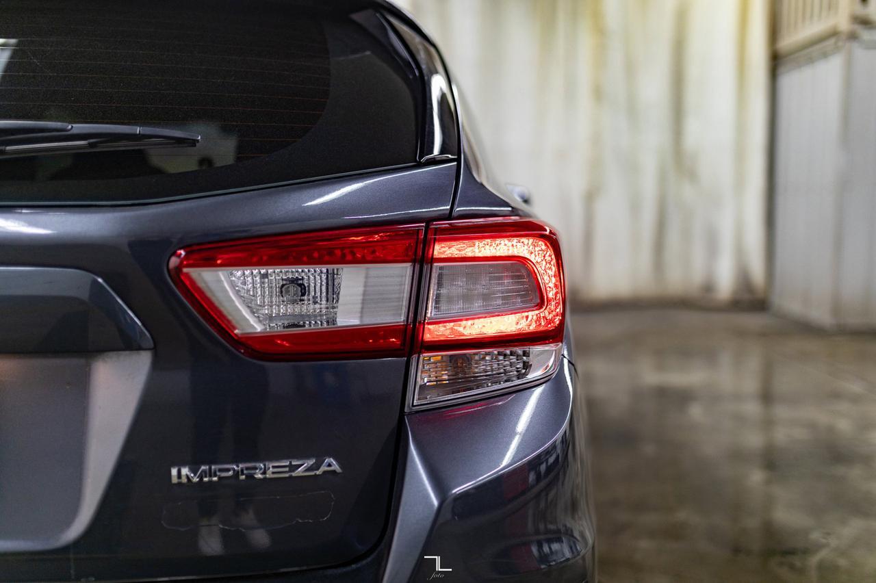 2018 Subaru Impreza AWD Sport-Tech Hatchback Leather Roof Nav BCam Red Deer AB