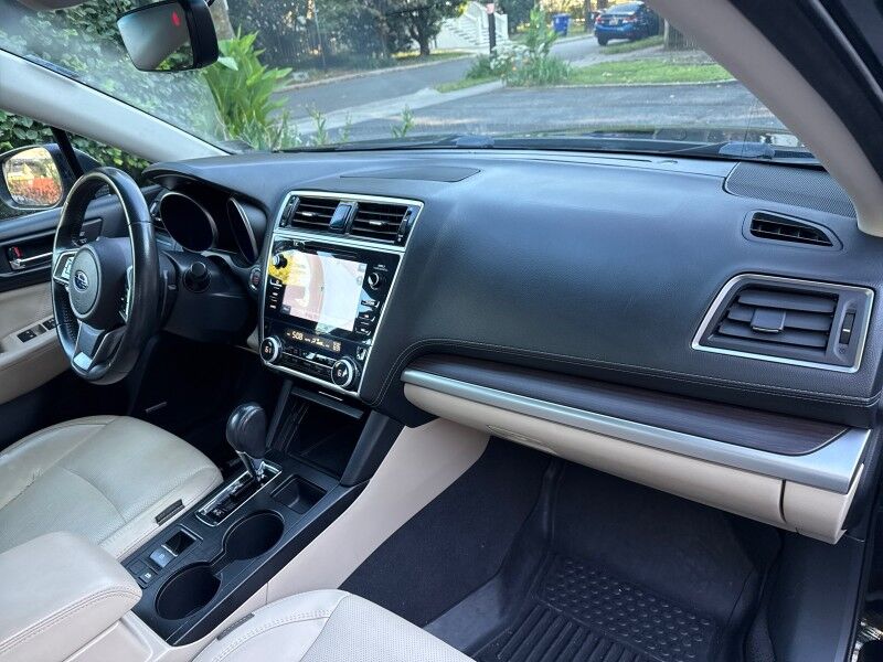 2018 Subaru Legacy 2.5 Limited AWD w/ Eyesight & Navigation System & High Beam Assist Arlington VA