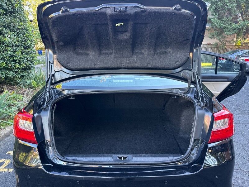 2018 Subaru Legacy 2.5 Limited AWD w/ Eyesight & Navigation System & High Beam Assist Arlington VA