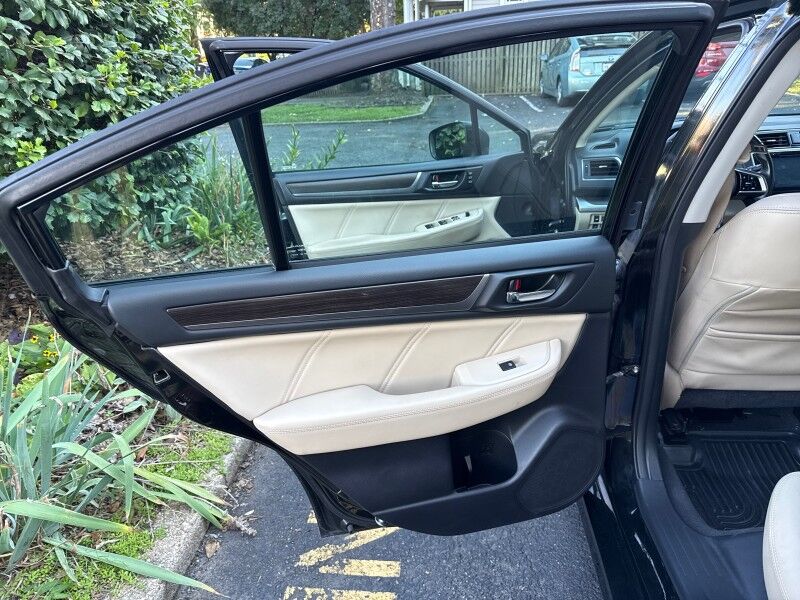 2018 Subaru Legacy 2.5 Limited AWD w/ Eyesight & Navigation System & High Beam Assist Arlington VA