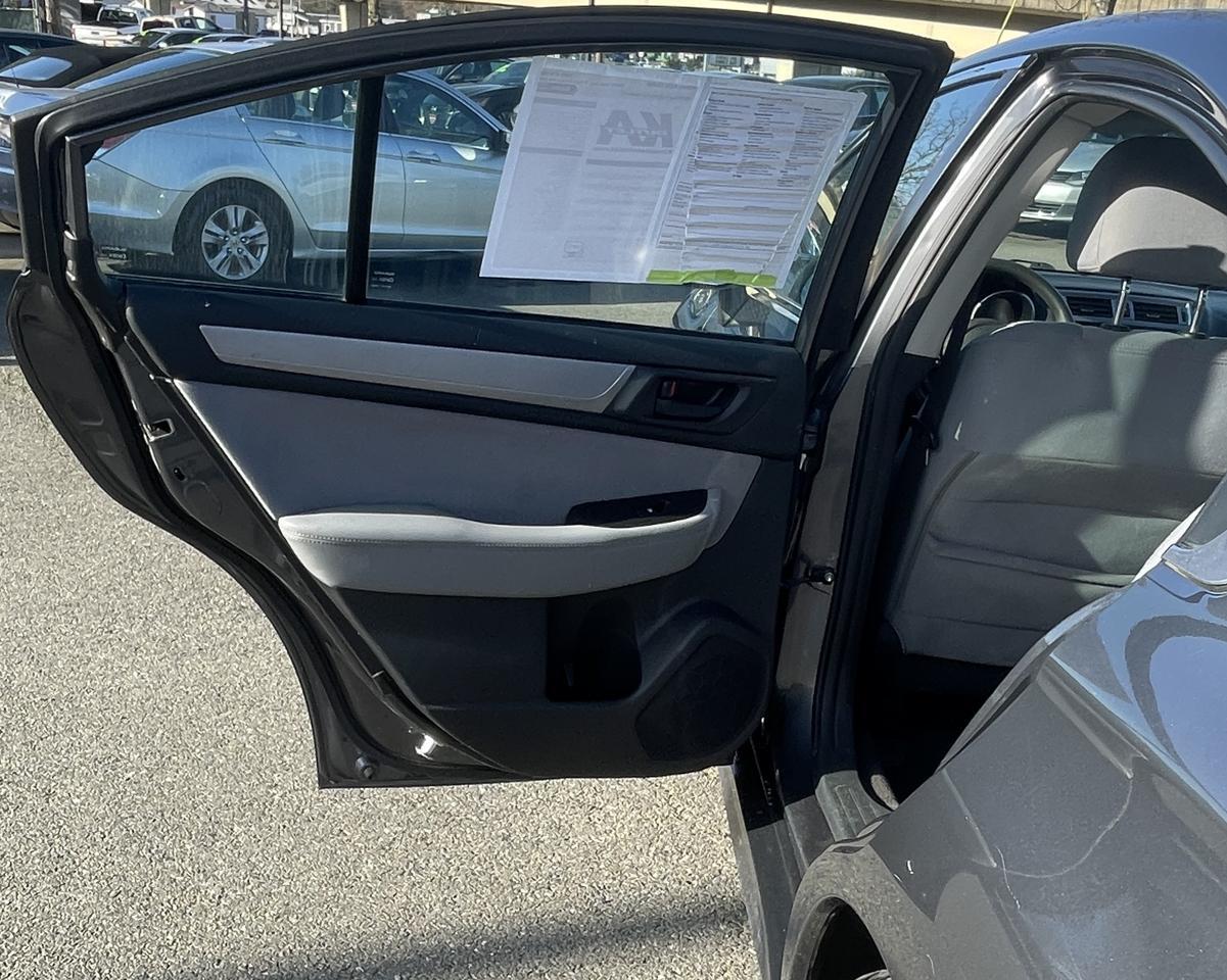 2018 Subaru Legacy 2.5i Sedan 4D Port Orchard WA