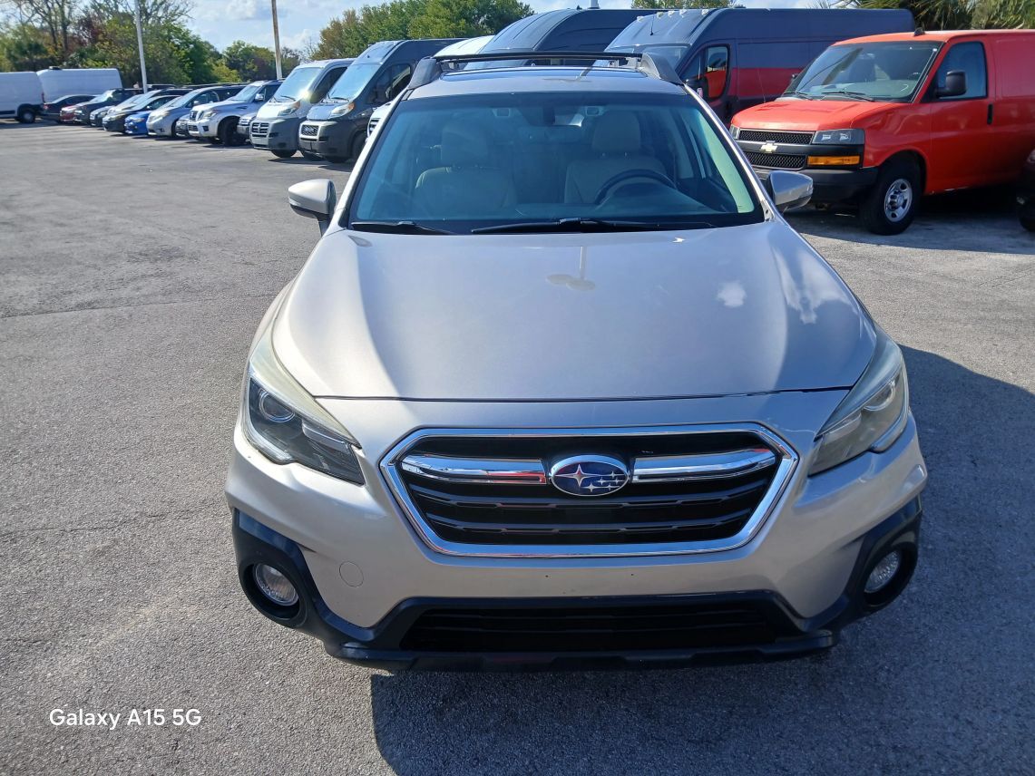 2018 Subaru Outback 2.5i Limited Wagon 4D
