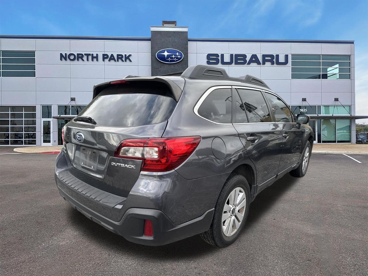 2018 Subaru Outback 2.5i