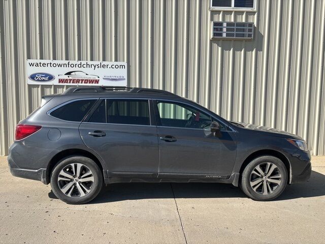 2018 Subaru Outback 2.5i Watertown SD
