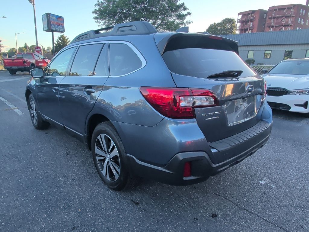 2018 Subaru Outback 2.5i