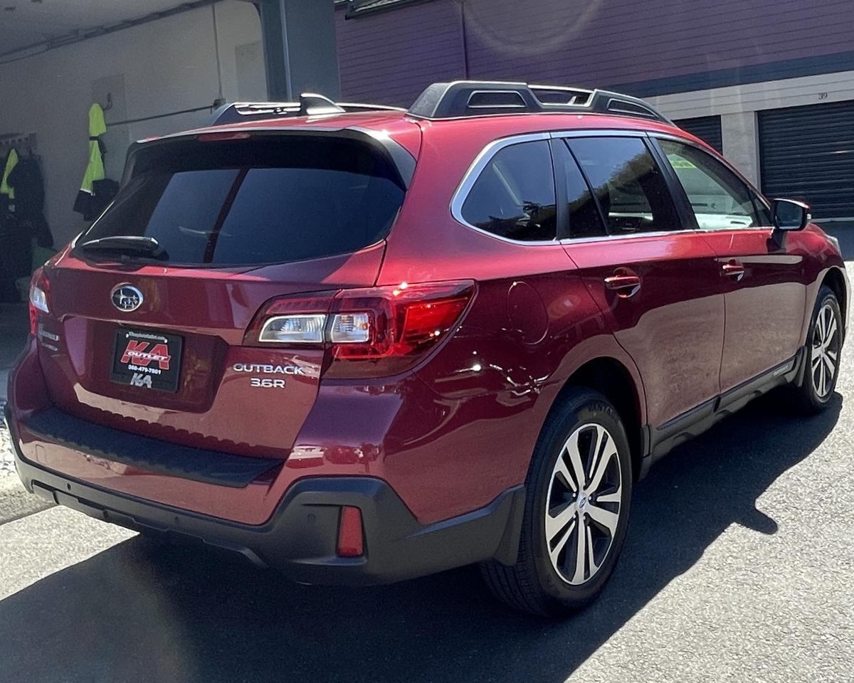 2018 Subaru Outback 3.6R Limited Wagon 4D