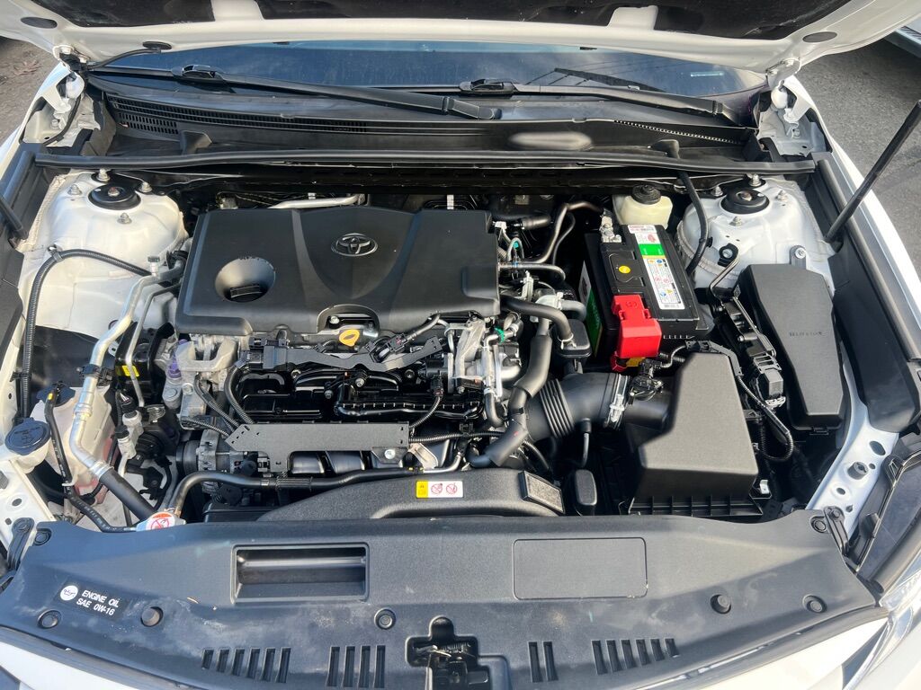 2018 TOYOTA CAMRY L Des Moines WA