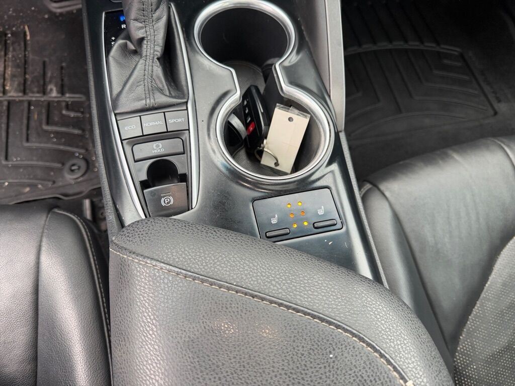 2018 TOYOTA CAMRY XSE Toledo OH