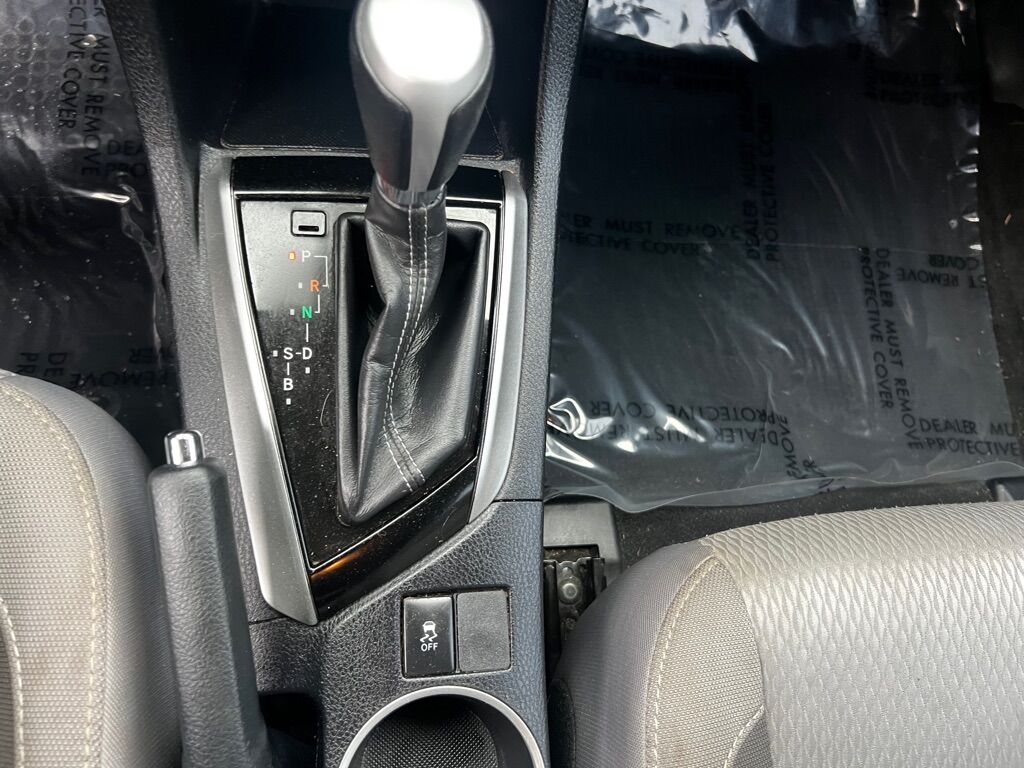 2018 TOYOTA COROLLA L Des Moines WA