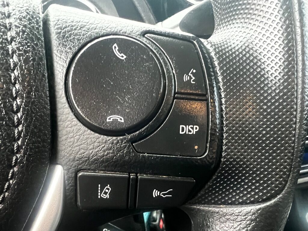 2018 TOYOTA COROLLA L Des Moines WA