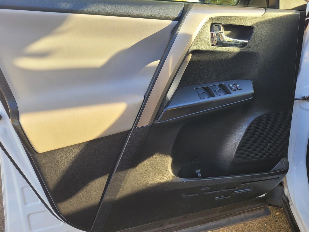 2018 TOYOTA RAV4 XLE Roseville CA