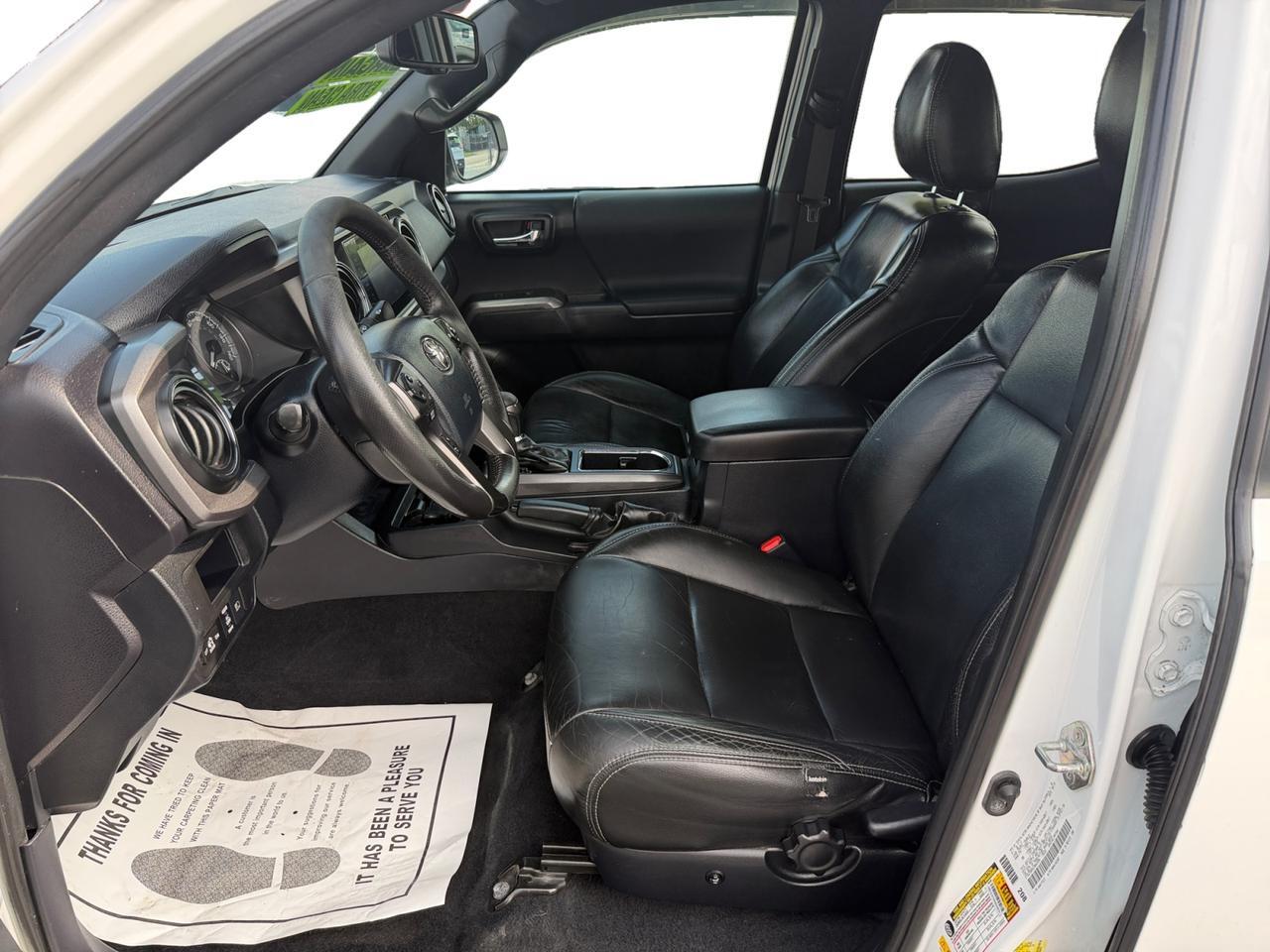 2018 TOYOTA TACOMA SR5; TRD SPOR Kansas City MO