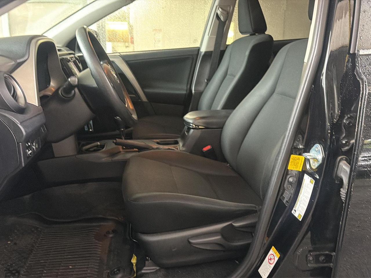 2018 TOYOTA TRUCK RAV4 LE FWD Gaithersburg MD